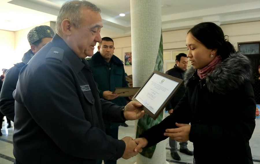 Sektor rahbari Do’stlik, Zafarobod va forishlik aholilar bilan muloqot o’tkazdi